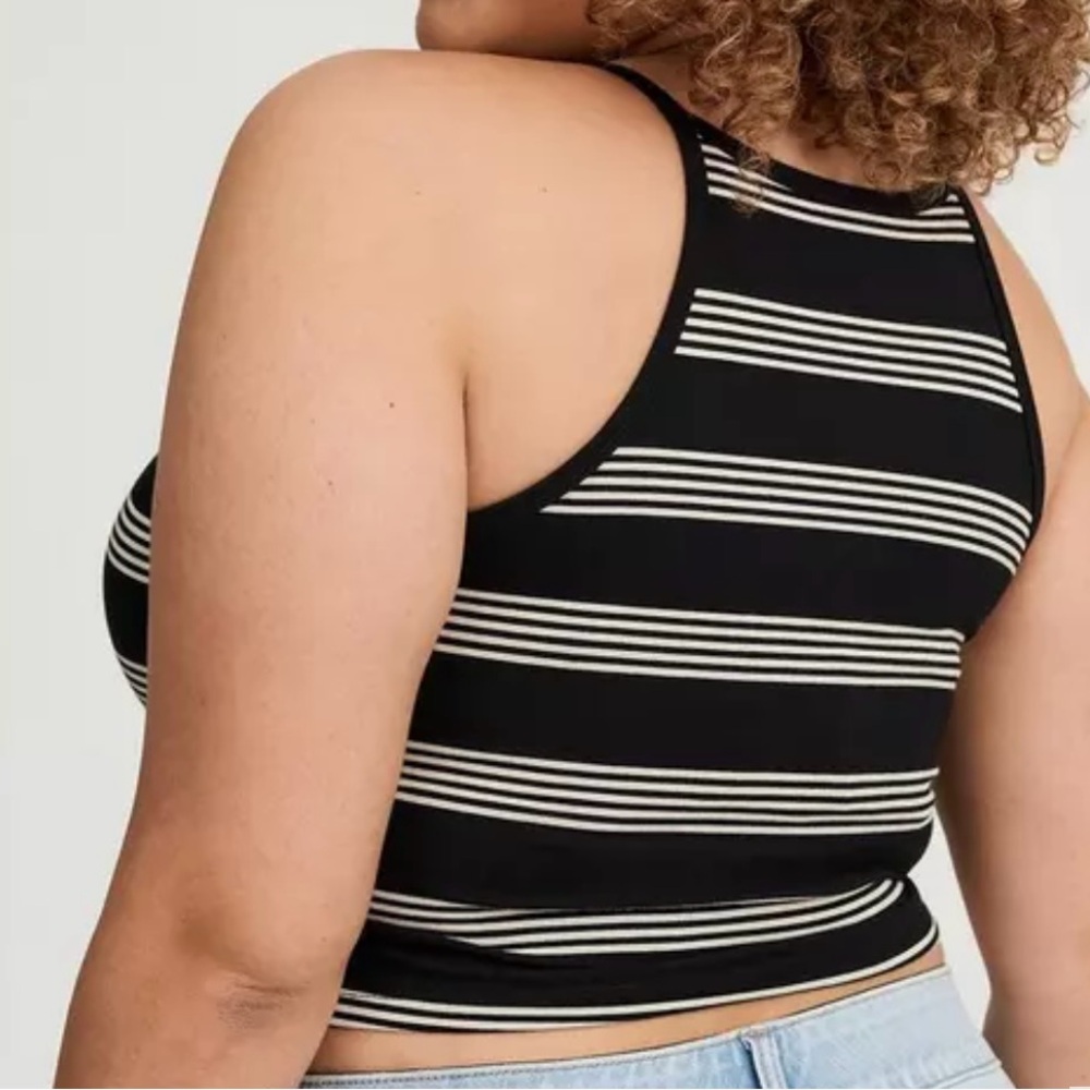 Torrid Foxy High Neck Crop Top - Picture 2 of 2